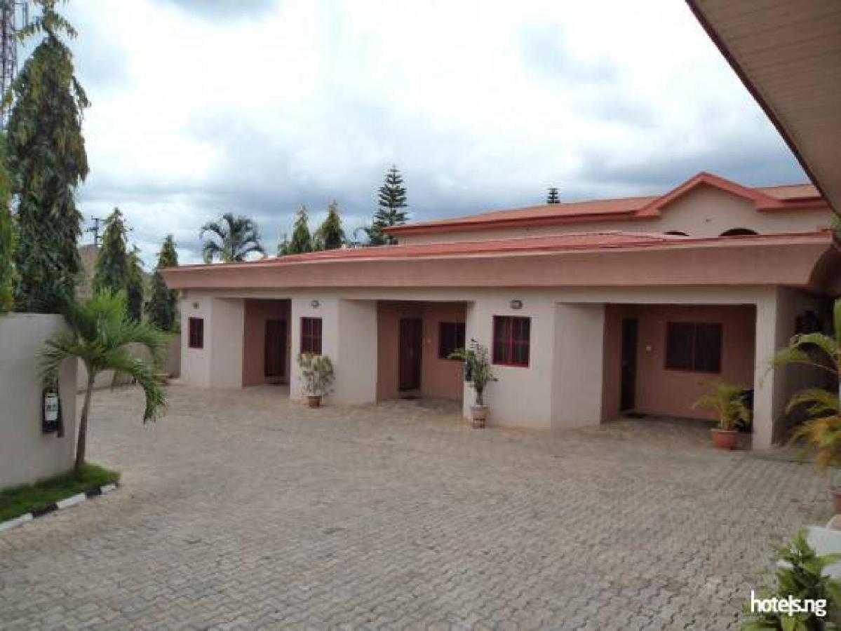 Room In Lodge - Sunview Hotel--Akure Exterior photo